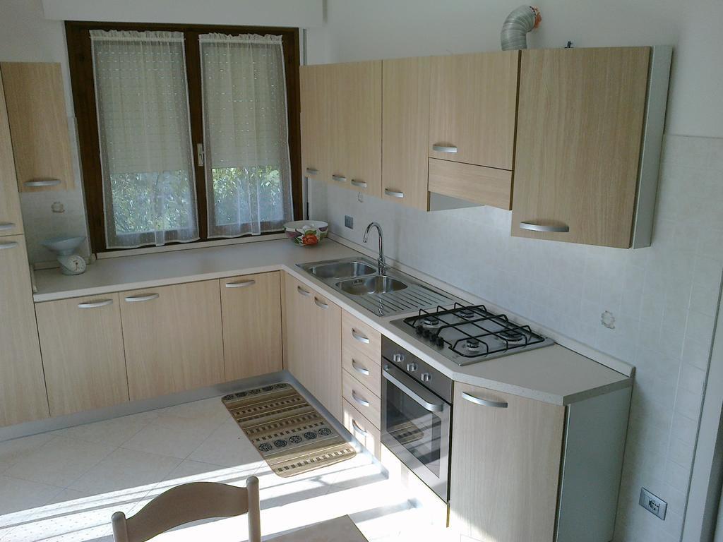 Casa Ferrari Monica Apartment กาลเชรานิกา อัล ลาโก ห้อง รูปภาพ