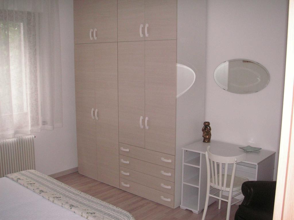 Casa Ferrari Monica Apartment กาลเชรานิกา อัล ลาโก ห้อง รูปภาพ
