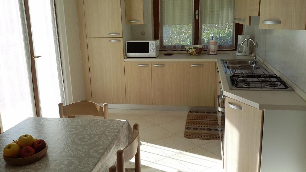 Casa Ferrari Monica Apartment กาลเชรานิกา อัล ลาโก ภายนอก รูปภาพ