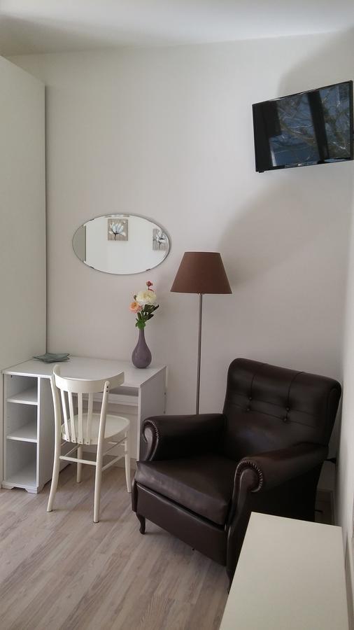 Casa Ferrari Monica Apartment กาลเชรานิกา อัล ลาโก ภายนอก รูปภาพ